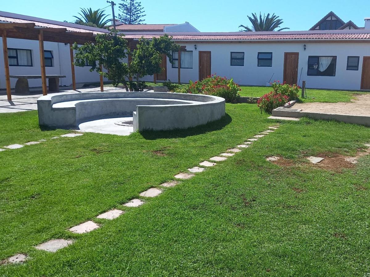 Beach Garden Guesthouse With Self Catering Swakopmund Buitenkant foto