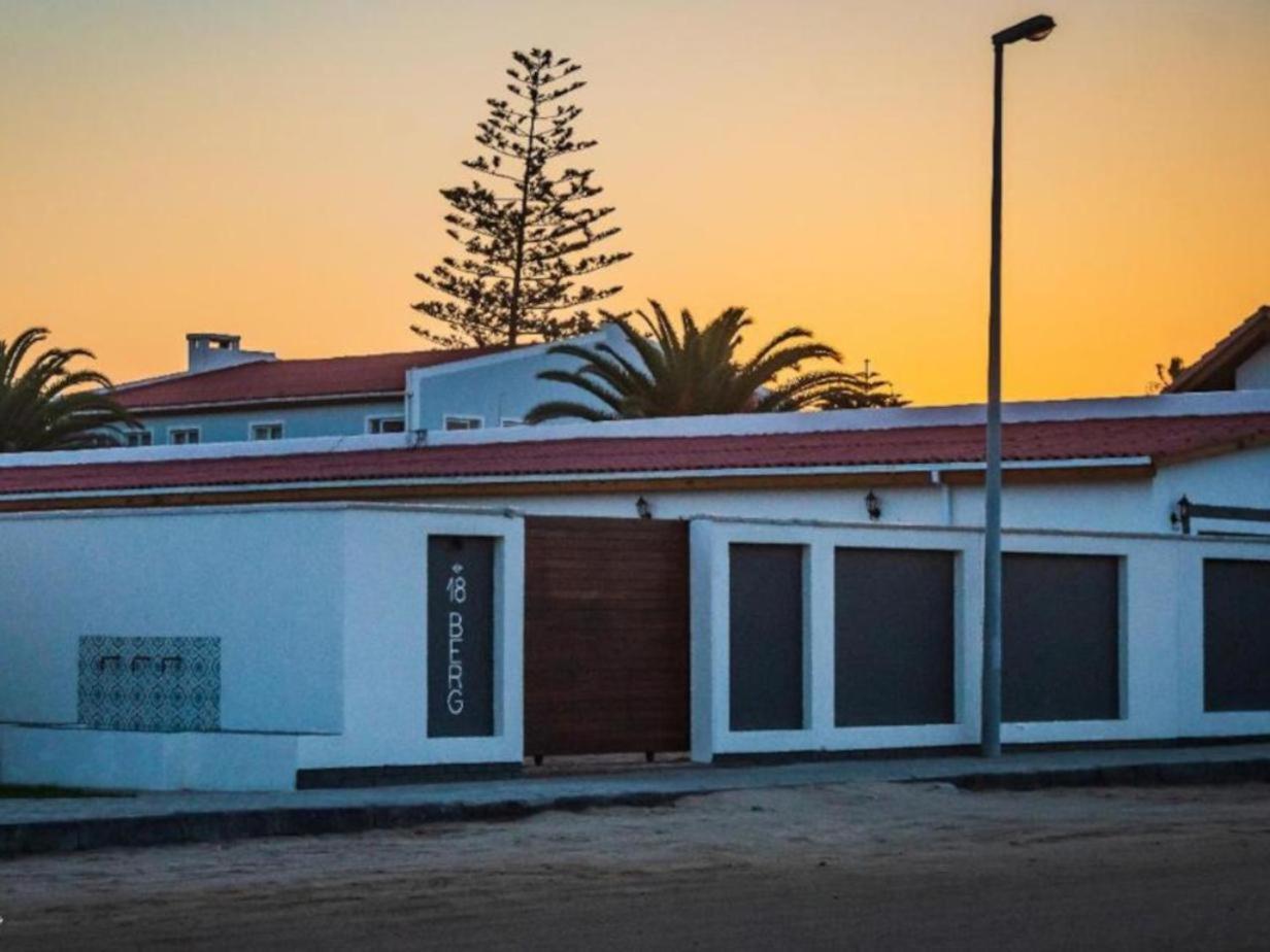 Beach Garden Guesthouse With Self Catering Swakopmund Buitenkant foto